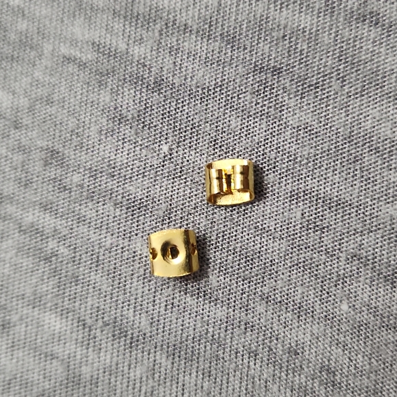 Indian Handmade Gold Tone & Faux Diamond Rhinestone Flower Cross Stud Earrings - Picture 3 of 4